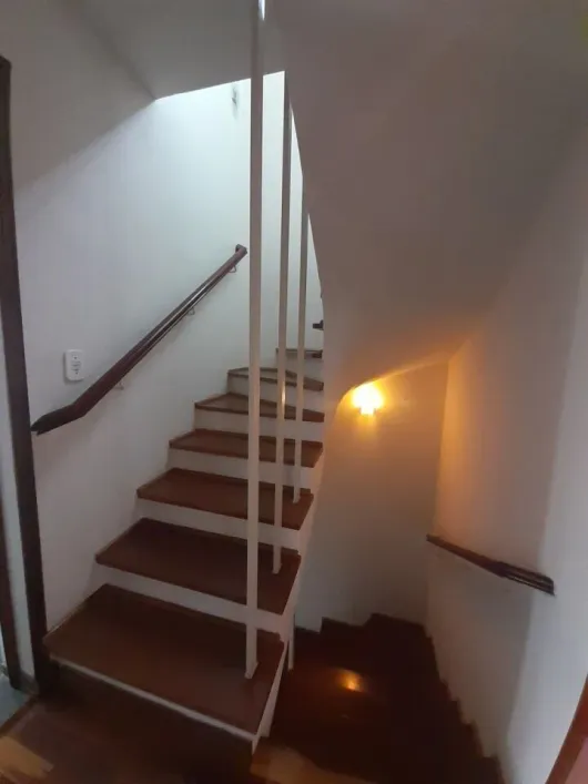 299114